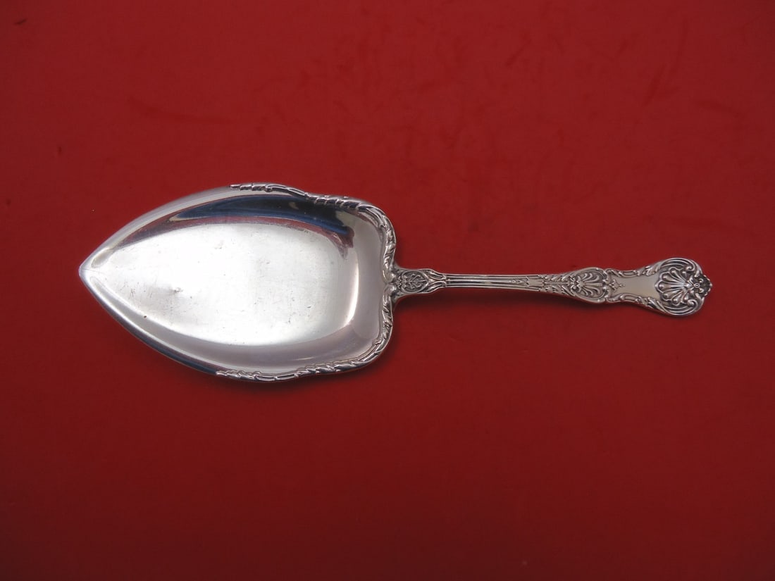 Gorham King George Sterling Silver Pie Server 9 1/8 Inch Monogrammed: Gorham King George Sterling Silver Pie Server 9 1/8 Inch Monogrammed This exquisite pie server from the King George pattern by Gorham is crafted from high-quality sterling silver. Featuring a flat han