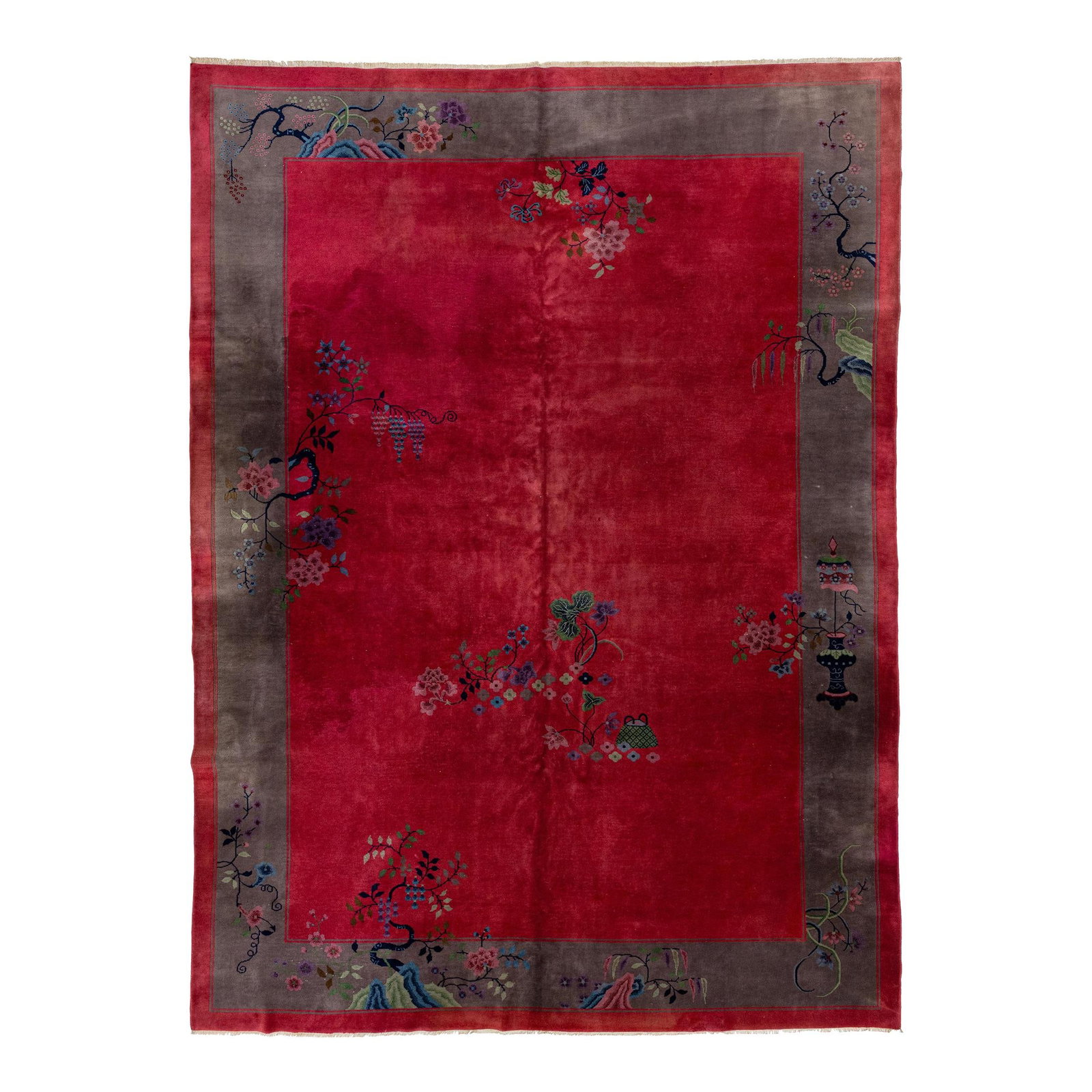 1920s Red Art Deco Chinese Wool Rug Floral Design 9'8 x 13'3: 1920s Red Art Deco Chinese Wool Rug Floral Design 9'8 x 13'3 This exquisite Antique Chinese Art Deco rug showcases a stunning floral motif against a bold red background, creating a striking centerpiec