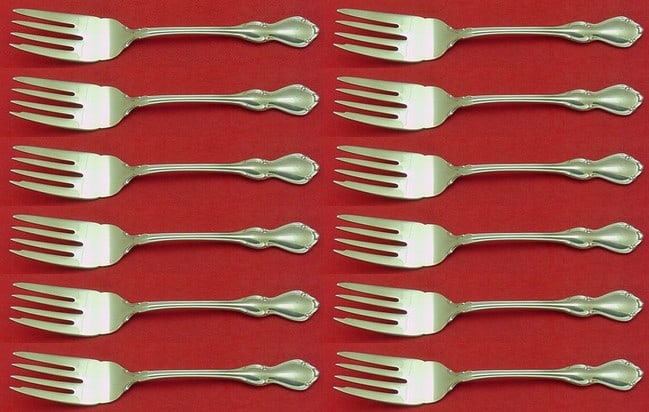 Set of 12 Reed and Barton Hampton Court Sterling Silver Salad Forks: Set of 12 Reed and Barton Hampton Court Sterling Silver Salad Forks Enhance your dining experience with this exquisite set of 12 sterling silver salad forks in the elegant Hampton Court pattern by Ree