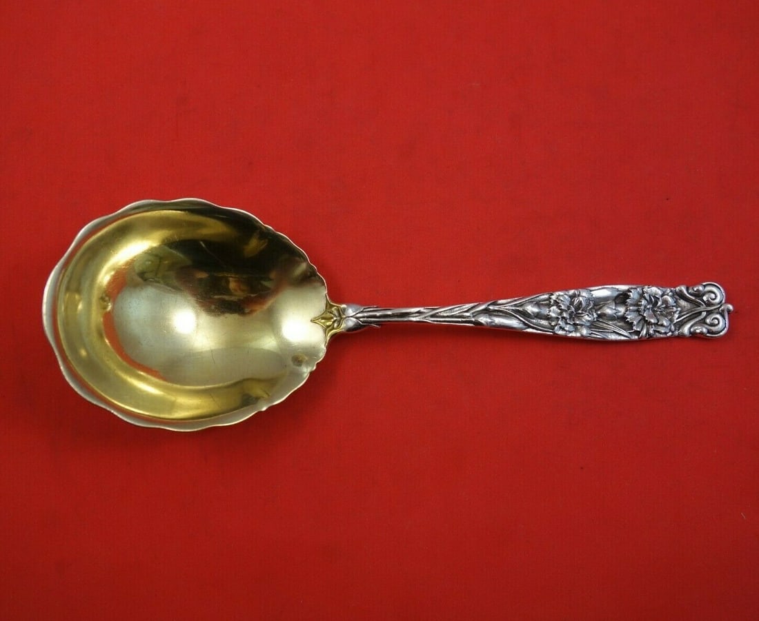 Whiting Gold Washed Sterling Silver Berry Serving Spoon 8 3/8": Whiting Gold Washed Sterling Silver Berry Serving Spoon 8 3/8" Whiting sterling silver berry spoon with a gold washed bowl and decorative floral handle. This serving spoon is monogrammed on the revers