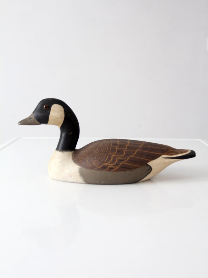 Painted Folk Art Canada Goose Decoy Signed J Kubuk 1989 (1 of 15)