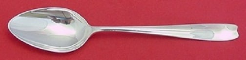 Tiffany Co Cordis Sterling Silver 8 1/2 in Serving Spoon: Tiffany Co Cordis Sterling Silver 8 1/2 in Serving Spoon Cordis by Tiffany & Co. sterling silver serving spoon in the Cordis pattern. It measures 8 1/2 inches long and is not monogrammed. The piece is