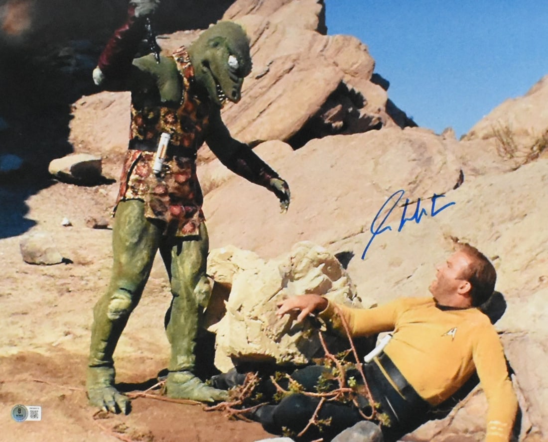 Signed 16x20 Star Trek Photo William Shatner Beckett BAS Hologram (1 of 2)