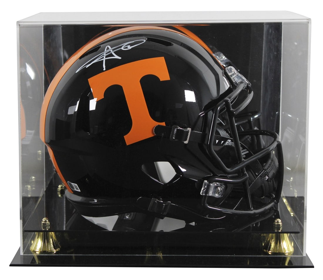 Alvin Kamara autographed Tennessee Volunteers Speed replica helmet with case BAS: Alvin Kamara autographed Tennessee Volunteers Speed replica helmet with case BAS Autographed black Riddell full size Speed replica helmet with UV mirrored back acrylic display case, personally signed 