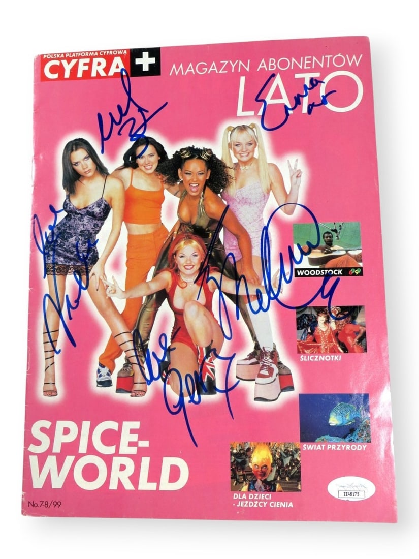 Autographed Spice Girls Magazine Victoria Beckham Geri Halliwell JSA: Autographed Spice Girls Magazine Victoria Beckham Geri Halliwell JSA Original Spice Girls autographed magazine, signed by Victoria Beckham, Geri Halliwell, Mel B, Emma Bunton, and Melanie C. This pre-