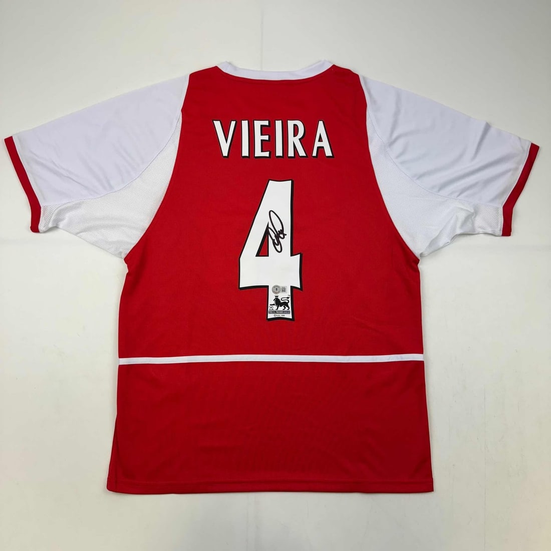 Patrick Vieira signed Arsenal red custom soccer jersey Beckett BAS COA (1 of 4)