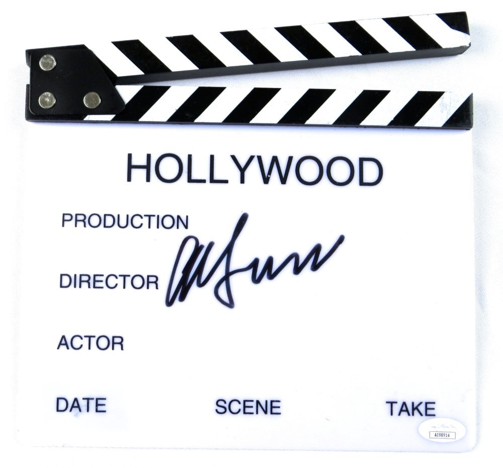 JSA Authenticated Alfonso Cuaron Signed Gravity Roma Movie Clapper: JSA Authenticated Alfonso Cuaron Signed Gravity Roma Movie Clapper Pre-owned original movie clapper autographed by Alfonso Cuaron. The autograph has been authenticated by James Spence (JSA). Specifica