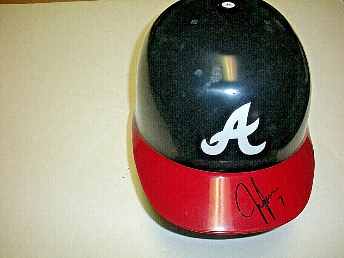Signed Atlanta Braves full size baseball helmet JSA COA Jeff Francoeur: Signed Atlanta Braves full size baseball helmet JSA COA Jeff Francoeur This is a full-size authentic Atlanta Braves baseball helmet, personally signed by Jeff Francoeur. The helmet is an original spor