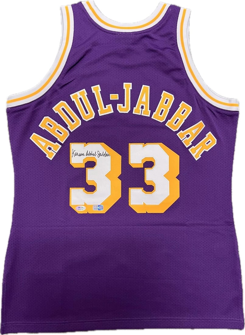 PSA DNA Kareem Abdul Jabbar autographed Lakers basketball jersey: PSA DNA Kareem Abdul Jabbar autographed Lakers basketball jersey This is an original Los Angeles Lakers jersey autographed by Kareem Abdul-Jabbar. The jersey features the authentic signature of the ba