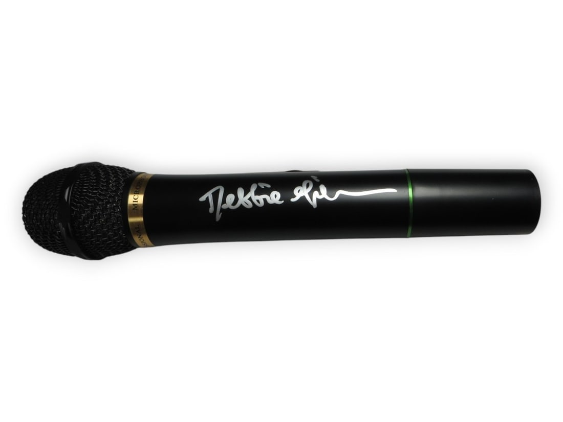 JSA Authenticated Debbie Gibson Autograph on Original Microphone: JSA Authenticated Debbie Gibson Autograph on Original Microphone Pre-owned original microphone signed by Debbie Gibson. The autograph has been authenticated by James Spence (JSA). Specifications Item 
