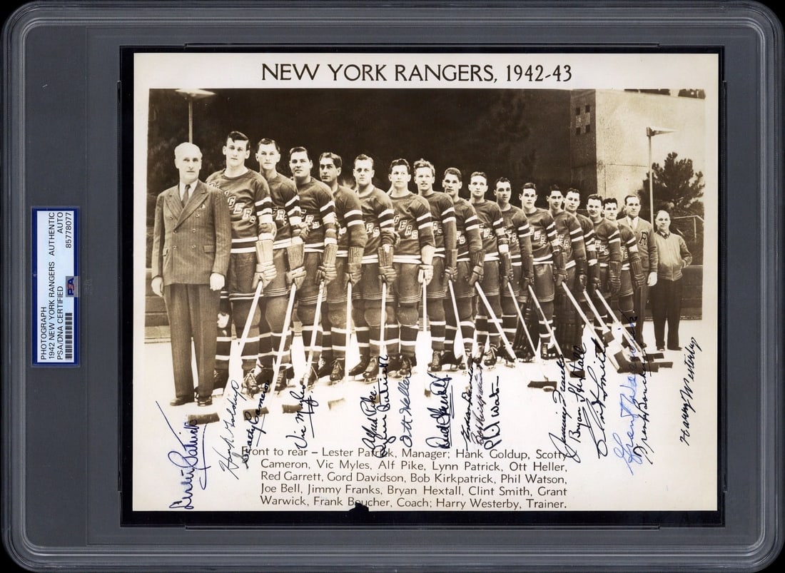 PSA DNA Certified 1942-43 New York Rangers team signed 8x10 NHL photo: PSA DNA Certified 1942-43 New York Rangers team signed 8x10 NHL photo Original team-signed 8 x 10 photo featuring the 1942-43 New York Rangers. This pre-owned piece includes 17 signatures and has been