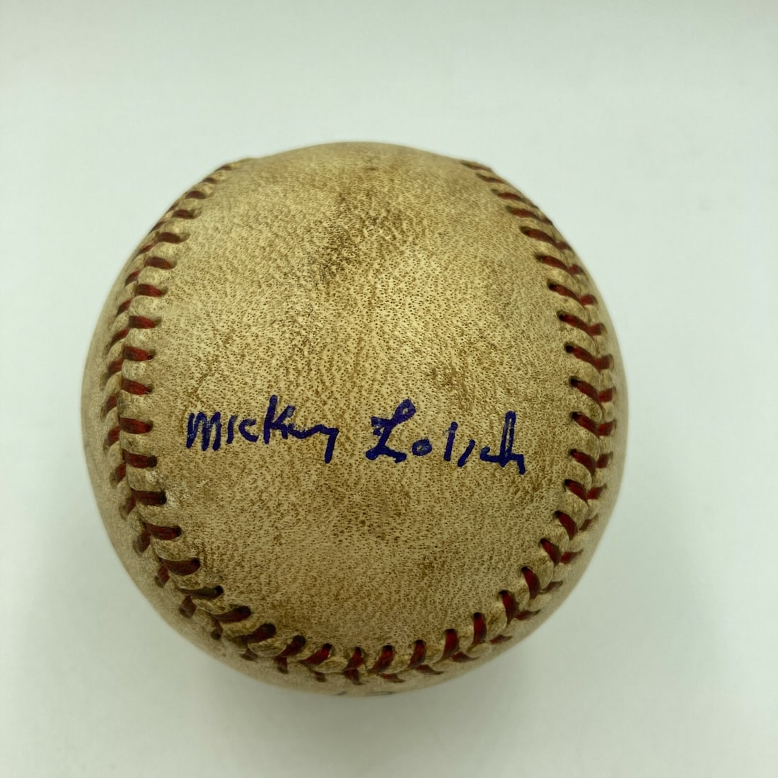 Game Used Final Out Baseball Signed by Mickey Lolich Beckett LOA: Game Used Final Out Baseball Signed by Mickey Lolich Beckett LOA Original game-used baseball from the final out of Mickey Lolich's career win No. 51, a 6-2 victory over Chicago and his 13th win of 196