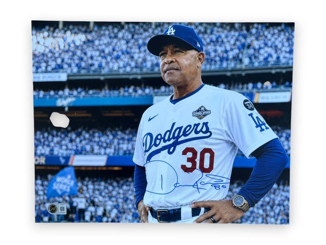 Beckett Authenticated Dave Roberts 11x14 Signed Dodgers Photo (1 of 3)
