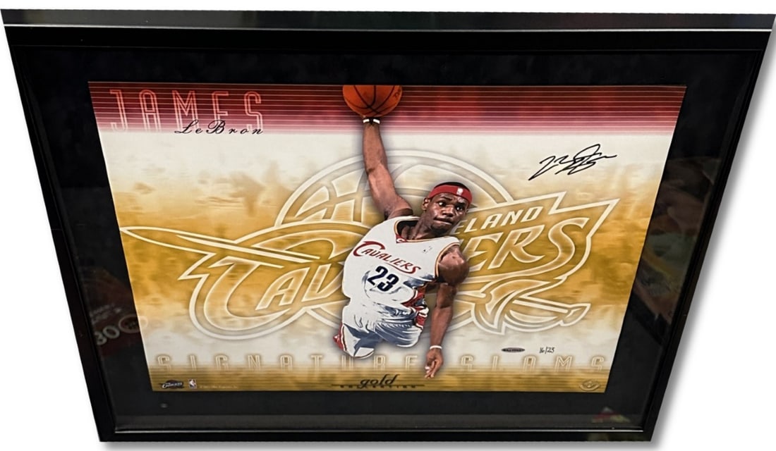 LeBron James signed 16x20 photo Signature Slams Gold 2 UDA 16 of 23: LeBron James signed 16x20 photo Signature Slams Gold 2 UDA 16 of 23 Original autographed LeBron James 16x20 Signature Slams Gold #2 photo, numbered 16/23 and featuring his Cleveland Cavaliers associat