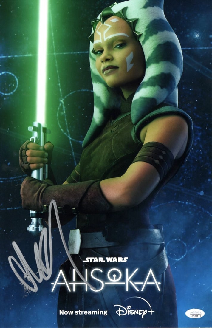 Ariana Greenblatt autographed 11X17 photograph JSA authenticated Ahsoka Star Wars: Ariana Greenblatt autographed 11X17 photograph JSA authenticated Ahsoka Star Wars Original 11 x 17 signed photograph autographed by Ariana Greenblatt. This pre-owned piece is authenticated by James Sp