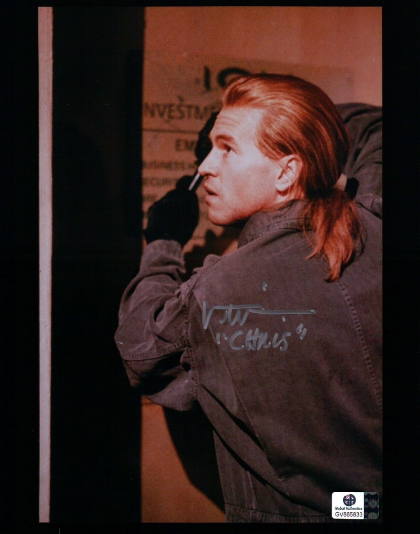 8X10 Heat Photo Signed by Val Kilmer Chris Inscription GAI: 8X10 Heat Photo Signed by Val Kilmer Chris Inscription GAI Original 8x10 photograph signed by Val Kilmer and inscribed "Chris," referencing his role in Heat. This pre-owned autographed photo has been 