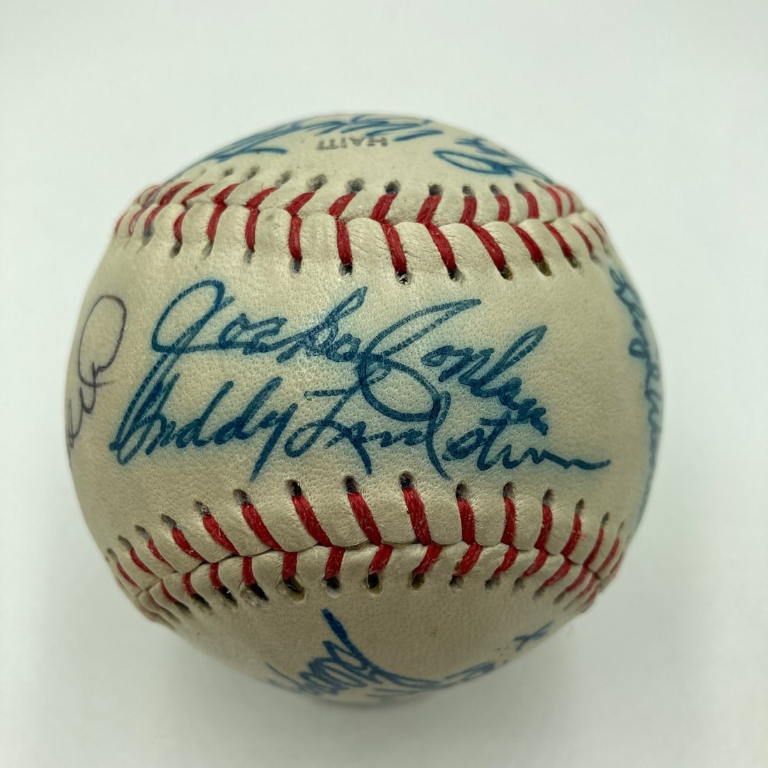 18 Signed HOF Baseball with Warren Giles George L Kelly Stan Coveleski JSA: 18 Signed HOF Baseball with Warren Giles George L Kelly Stan Coveleski JSA Vintage Hall of Famers autographed baseball signed by 18 individuals. This original J. DeBeer and Sons "Sandlot League" ball 