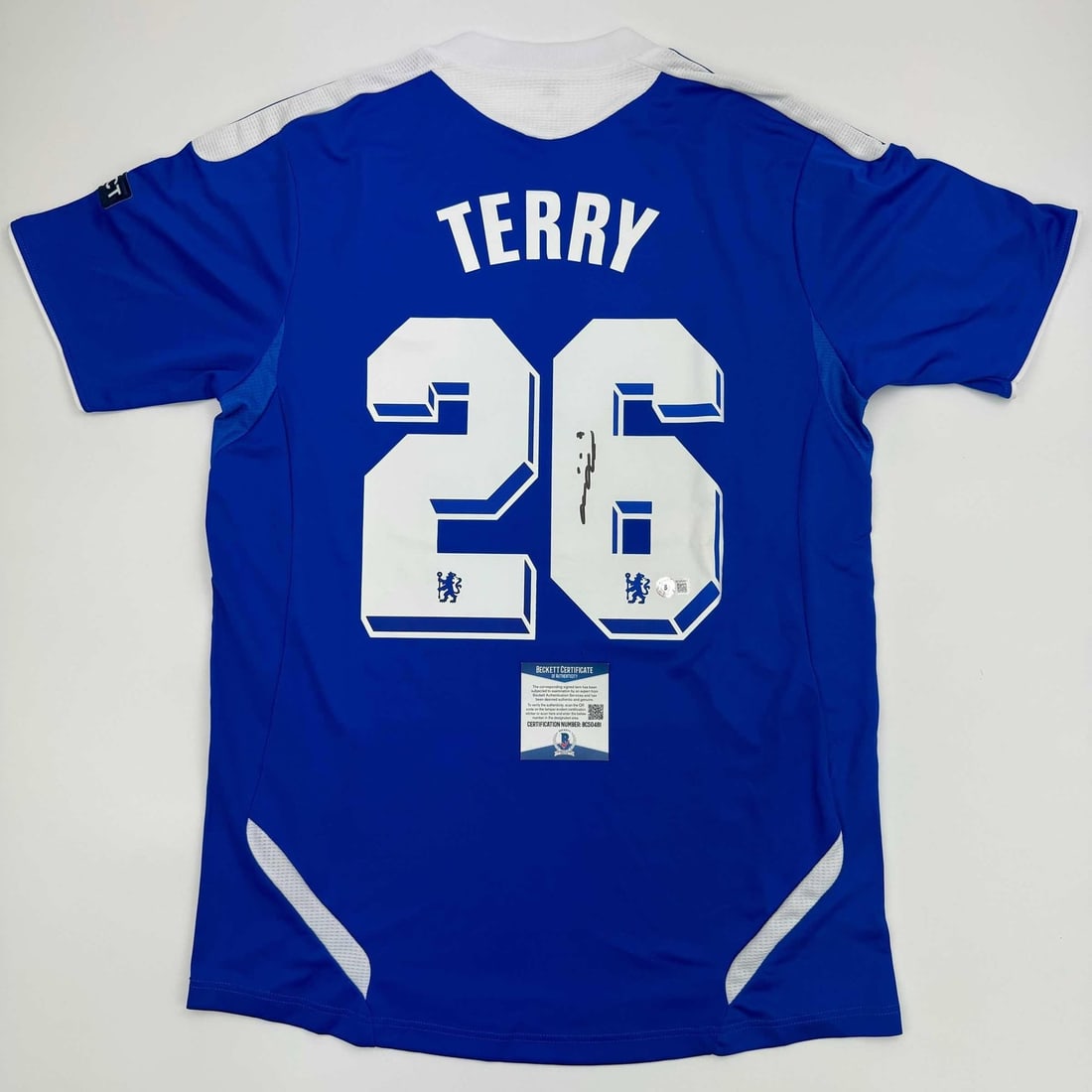 Chelsea FC 2012 Final Blue Jersey Signed by John Terry Beckett COA (1 of 4)
