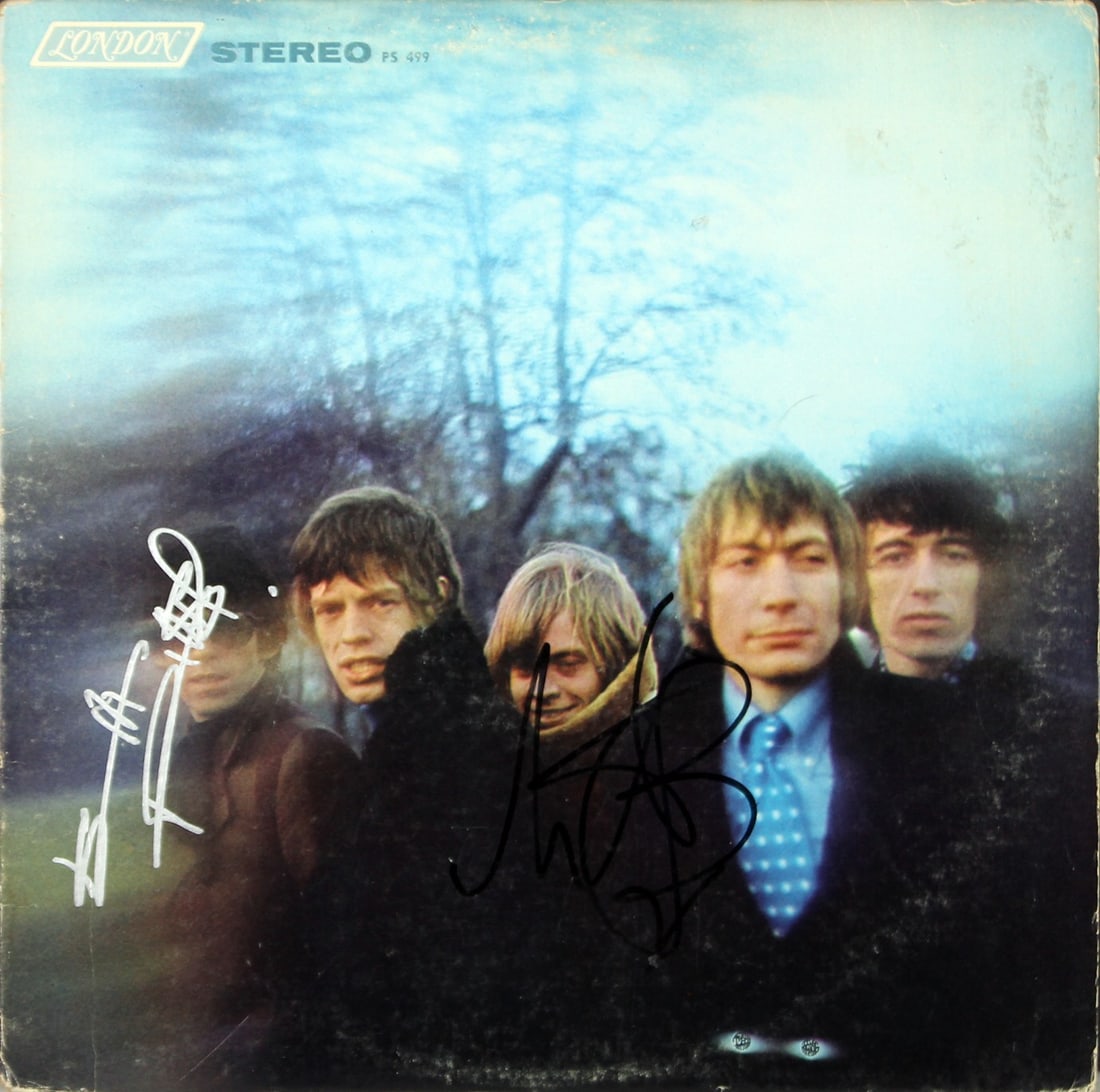Rolling Stones Signed Album Cover Vinyl by Keith Richards Charlie Watts BAS: Rolling Stones Signed Album Cover Vinyl by Keith Richards Charlie Watts BAS This is an original signed album cover featuring vinyl from the iconic band, the Rolling Stones. Personally autographed by l