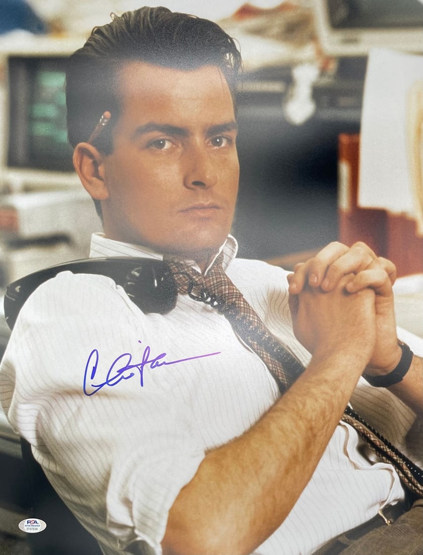 PSA DNA authenticated Charlie Sheen autographed 16x20 Wall Street photograph (1 of 2)