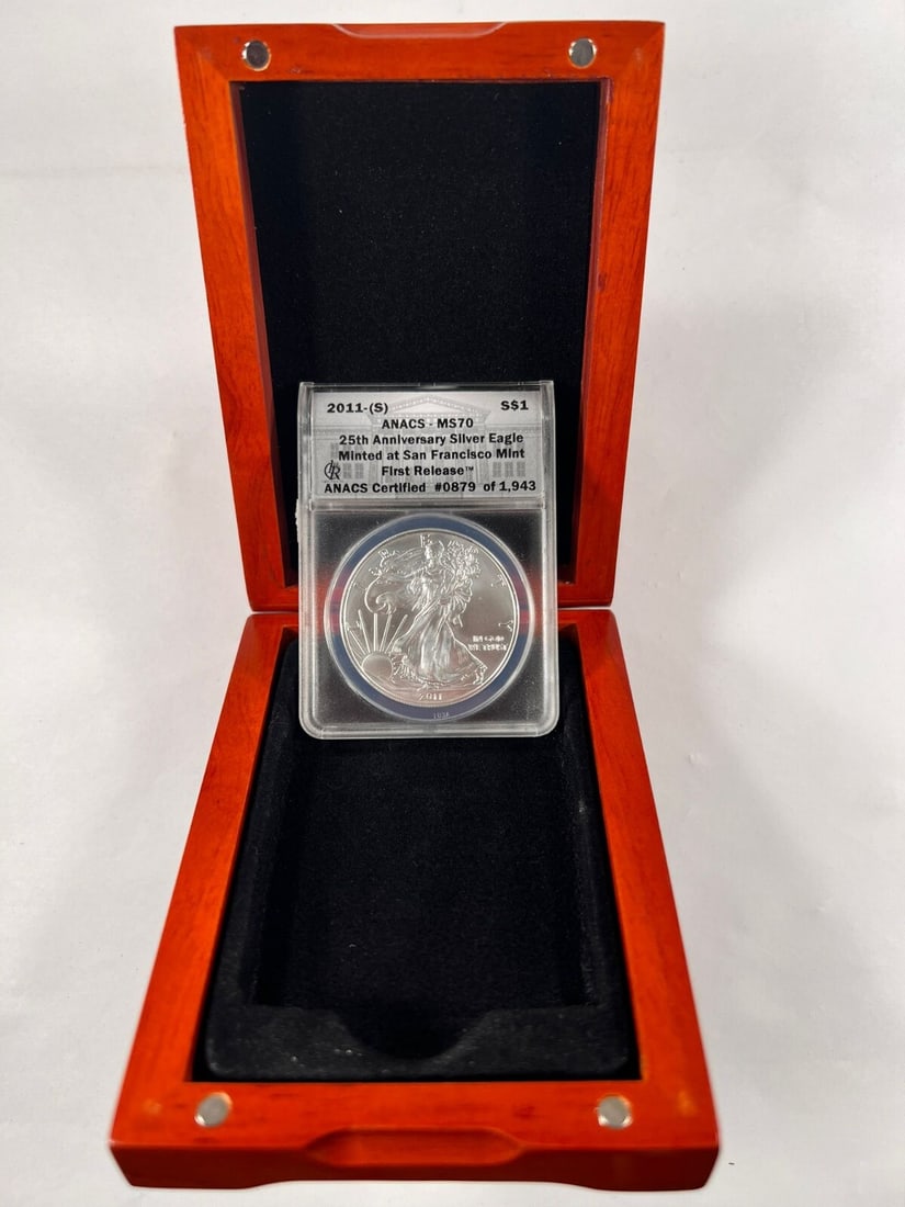 ANACS MS70 2011-S American Silver Eagle Dollar First Release 25th Anniversary: ANACS MS70 2011-S American Silver Eagle Dollar First Release 25th Anniversary 2011-S $1 Silver American Eagle coin graded MS-70 by ANACS and issued as a First Release 25th Anniversary piece. Minted in