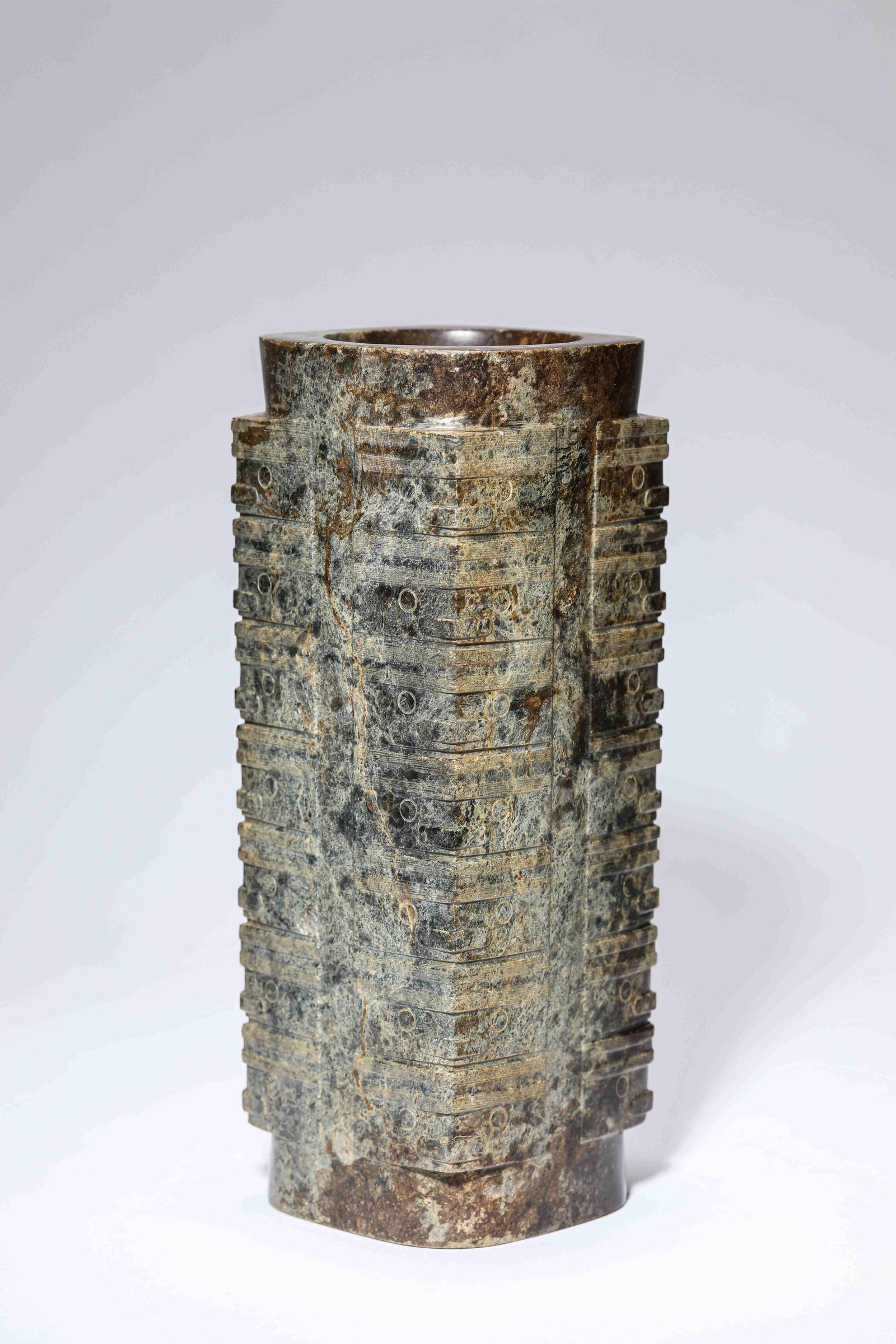 A Jade Cong - 3