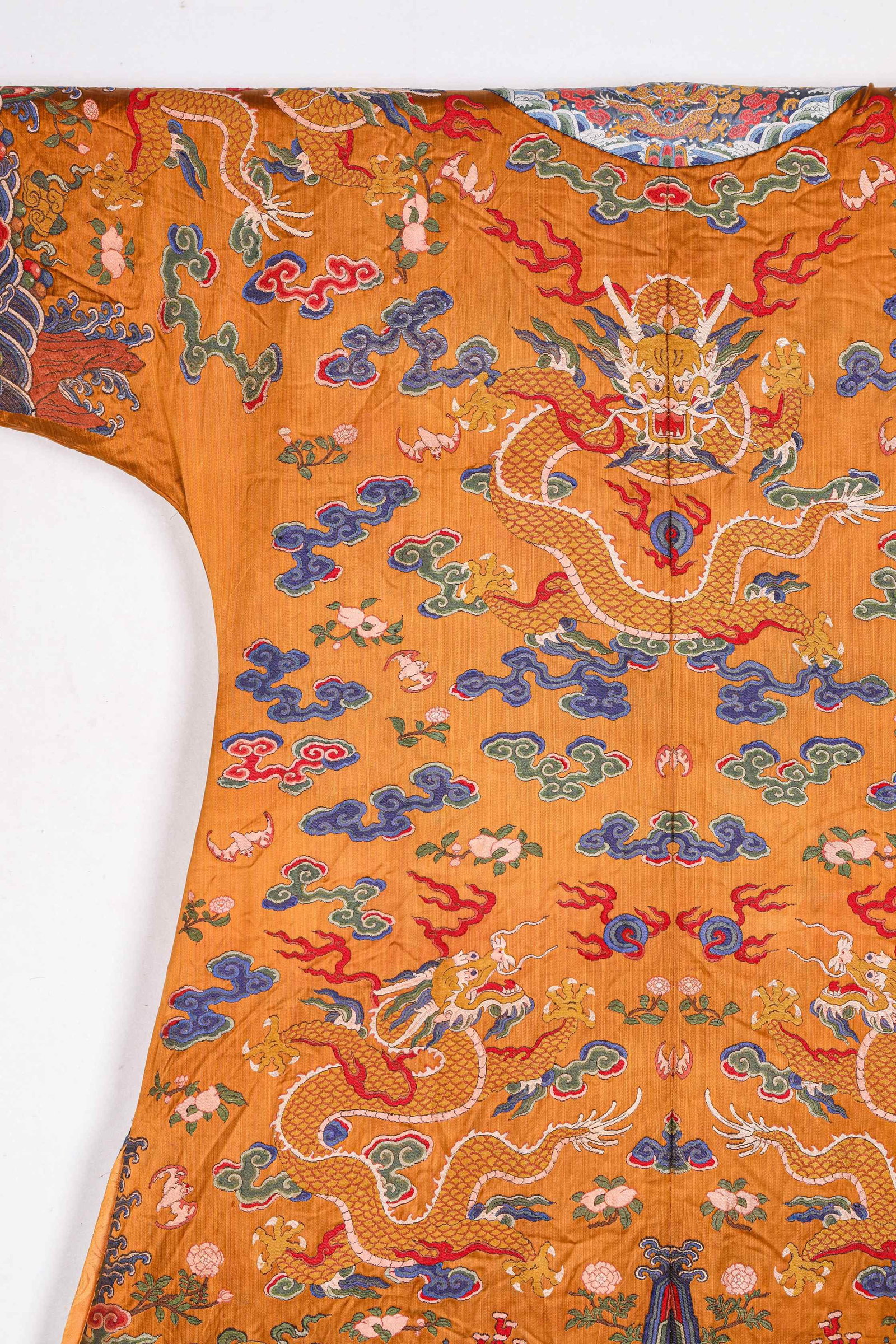 A 'Dragon' Robe - 10