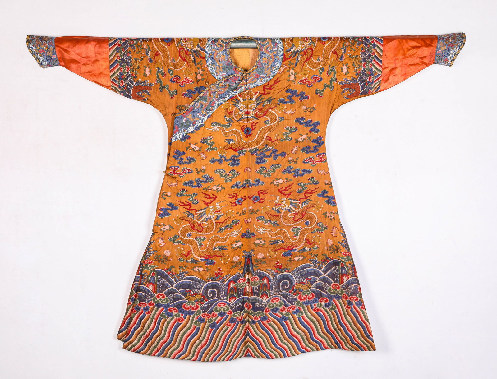A 'Dragon' Robe (1 of 10)