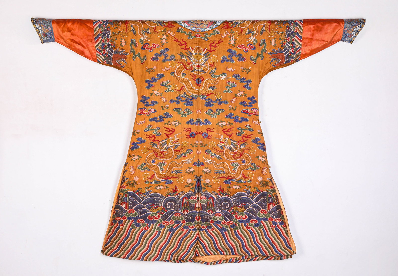 A 'Dragon' Robe - 7