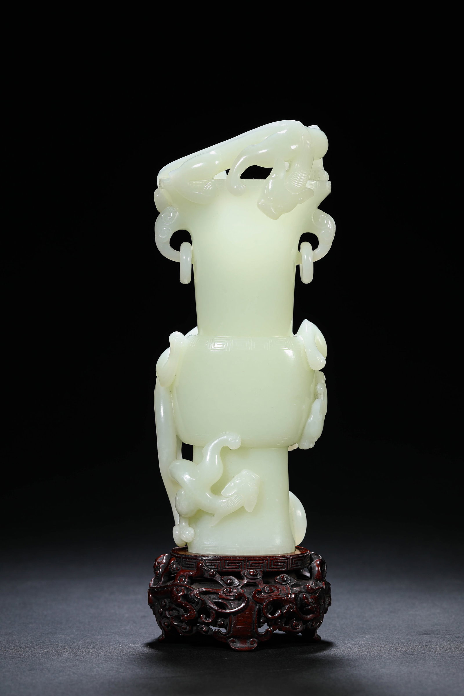 A Jade 'Chi-Dragon' Vase (1 of 8)