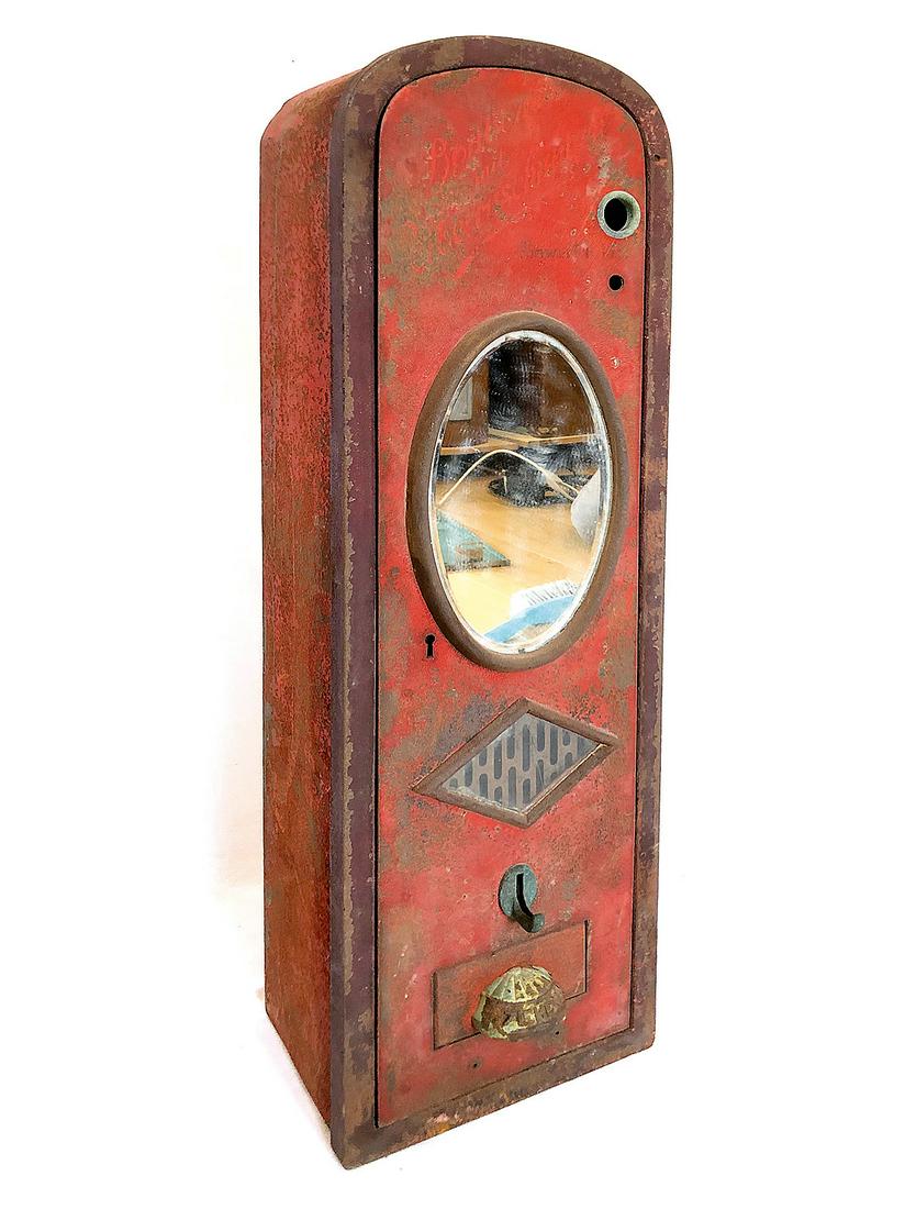 Unrestored 1930 Chocolate Vending Machine (1 of 6)