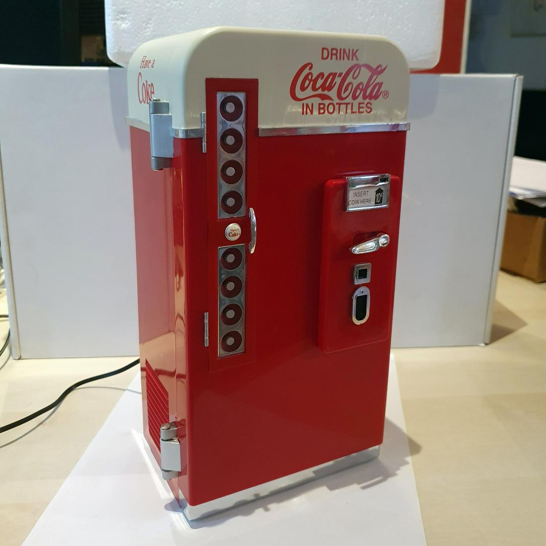 1993 Enesco Coca Cola Vending Machine Multi Action Music Box