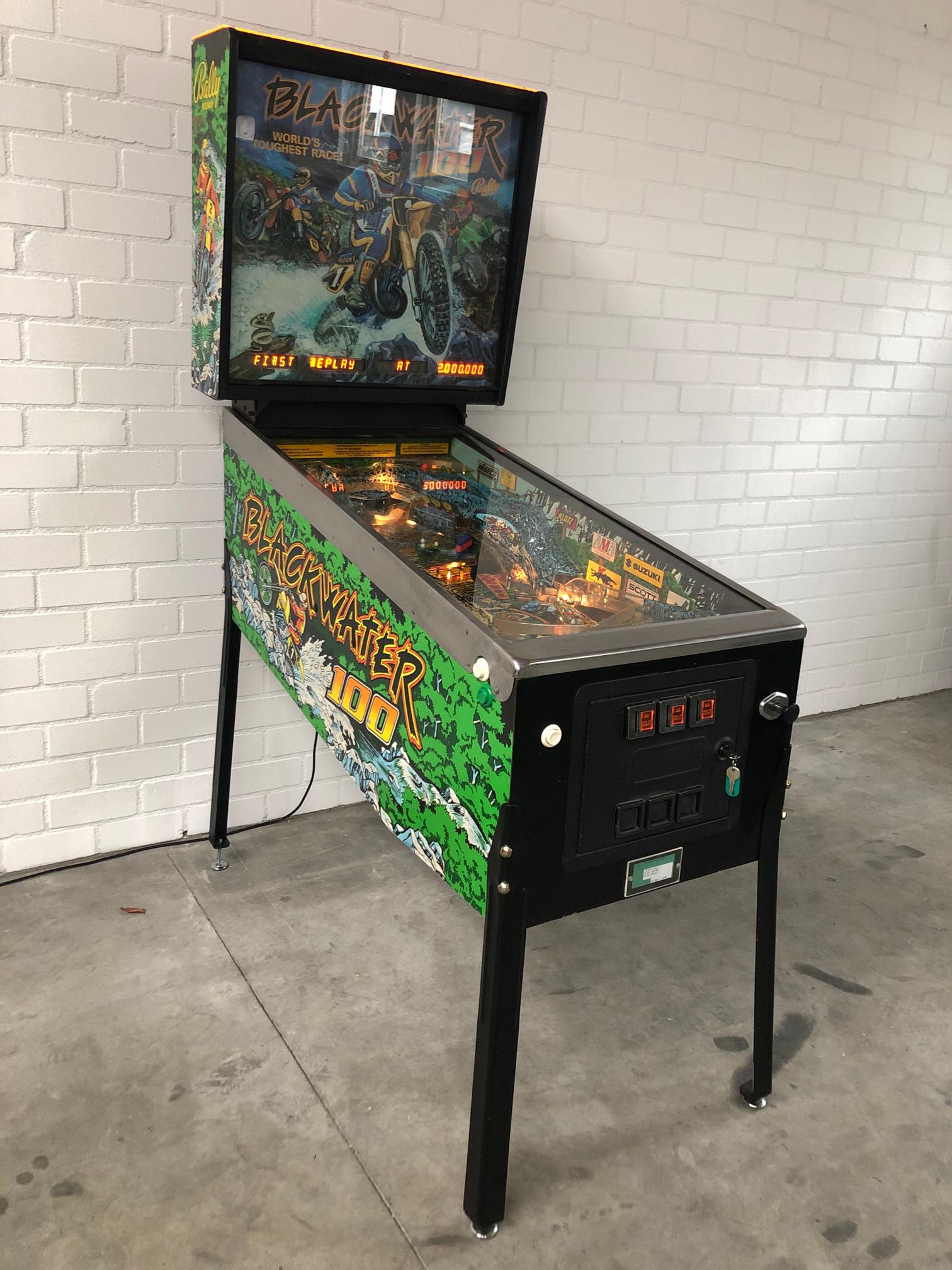 1988 Bally Midway Blackwater 100 Pinball Machine (1 of 20)