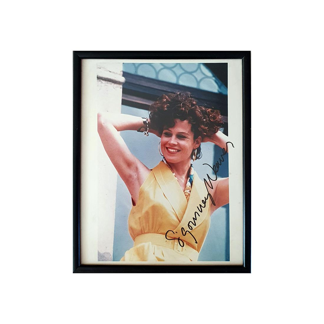 Sigourney Weaver Picture with Original Signature (1 of 2)