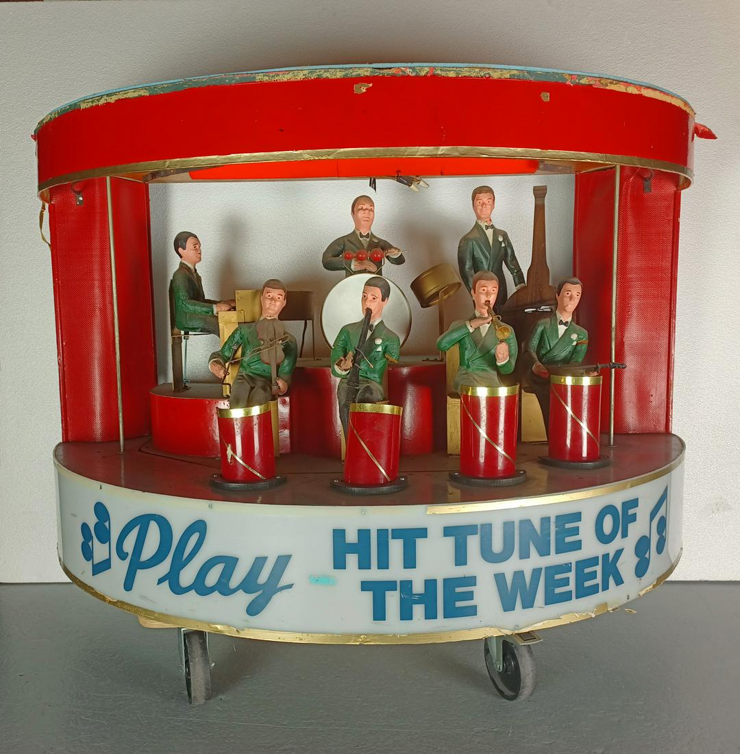 Unrestored Chicago Coin Band Box (1 of 11)