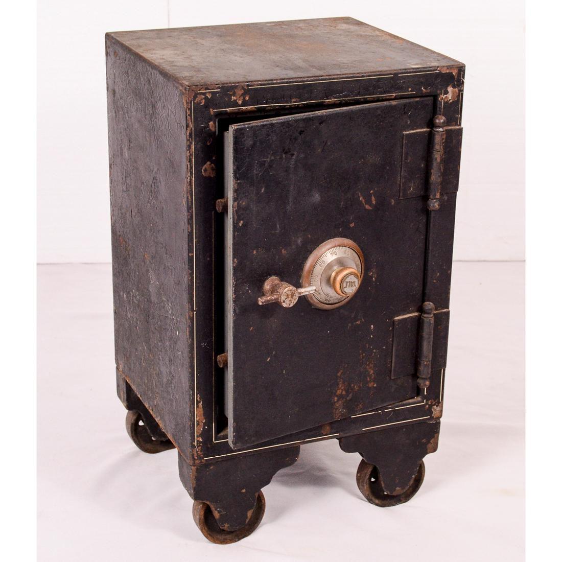 Small Vintage Yale Fireproof Combination Safe On Wheels Auction