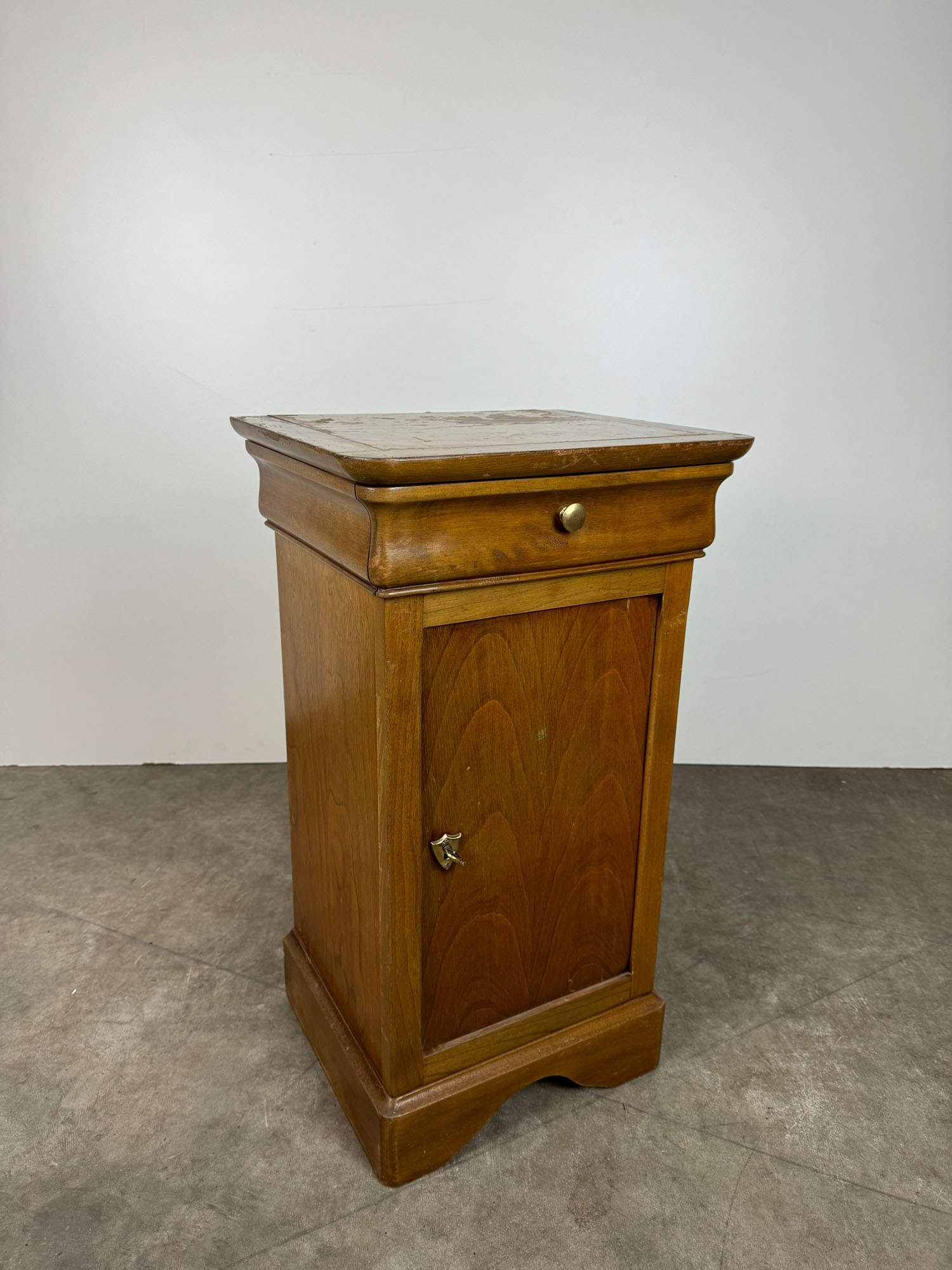 Vintage French Wooden Slot or Roulette Machine Stand (1 of 9)