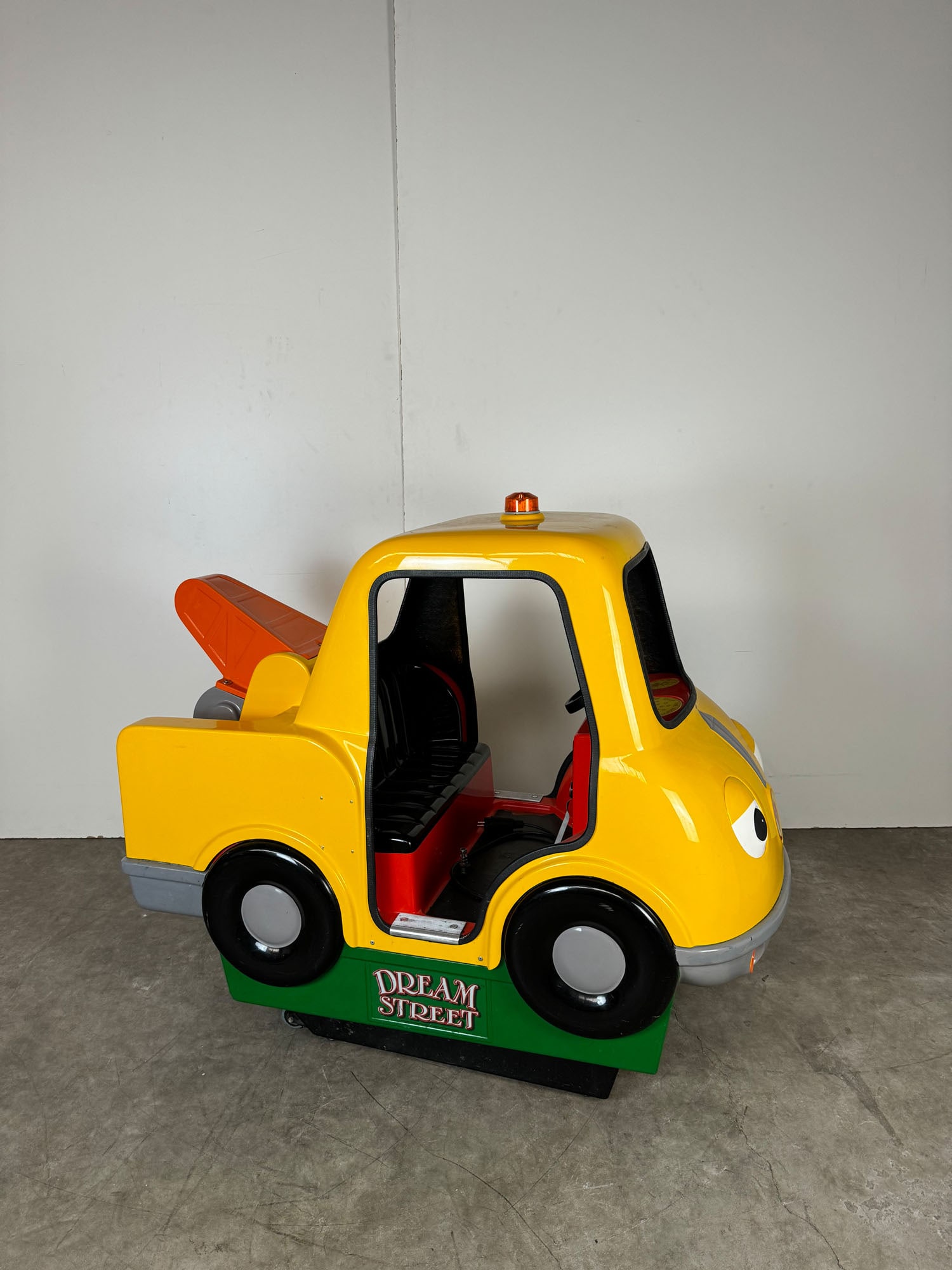 Jolly Roger Dream Street Magic Time Buddy Kiddie Ride ca. 2000 (1 of 14)