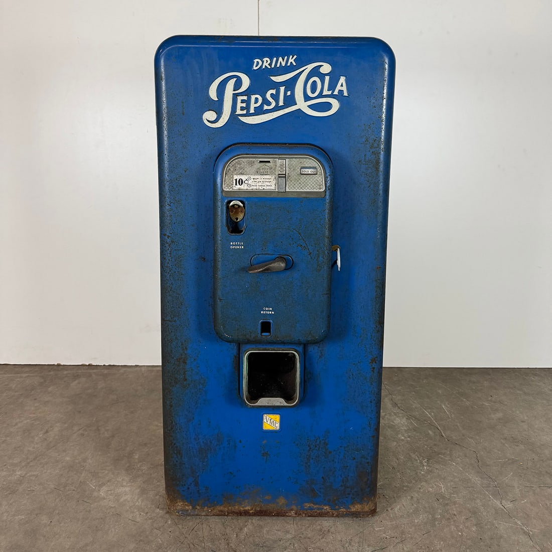 Pepsi-Cola Vending Machine: Pepsi-Cola Vending Machine. VMC 88 late 50's Vendorlator 88. Unrestored, complete. Dimensions (H x W x D): 151 x 68 x 59 cm. Location: The Netherlands.
