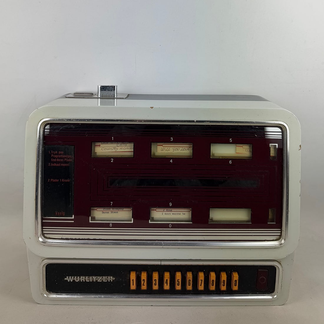 1975 Deutsche Wurlitzer FW100 Wallbox (1 of 11)