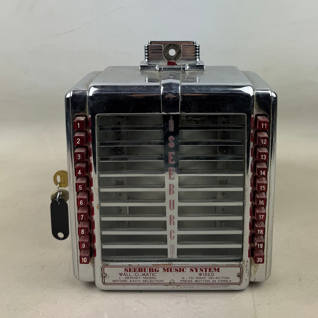 Seeburg 3W2-L56 Wallbox Chromed 1946-1948 (1 of 14)
