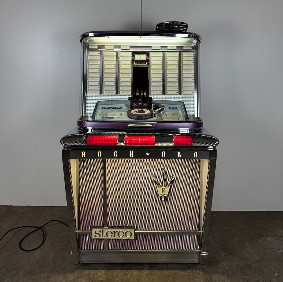 1962 Rock-Ola Model 1496 Empress 120 Selection Jukebox (1 of 17)