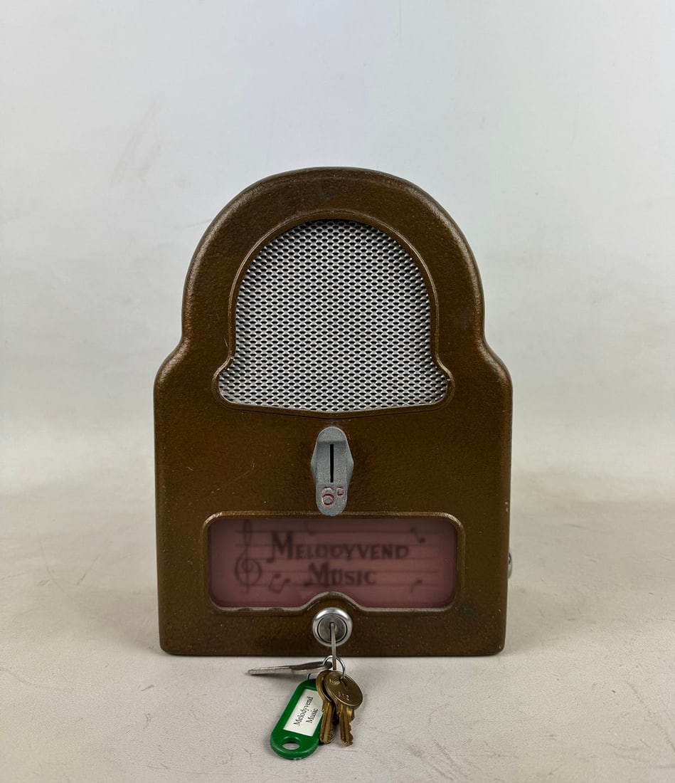 British "Melodyvend Music" Sixpence Non-Selective Wallbox with a Built-In Speaker (1 of 10)