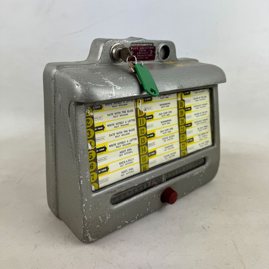 Roxy Specialty Corp. 5 Cent 24 Selection Wallbox (1 of 12)