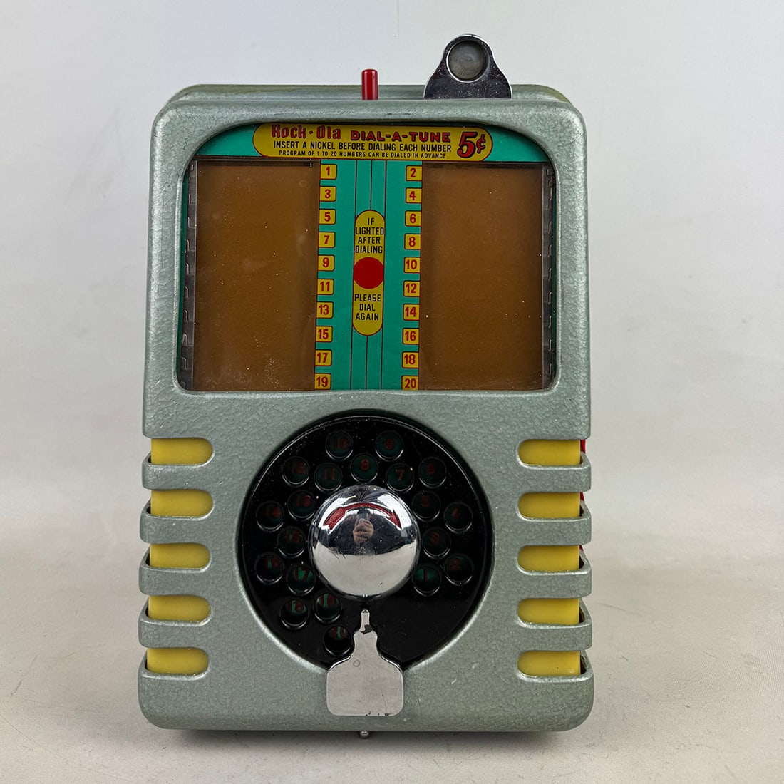 Rock-Ola 1501 Dial-A-Tune Wallbox 1940-1941 (1 of 13)