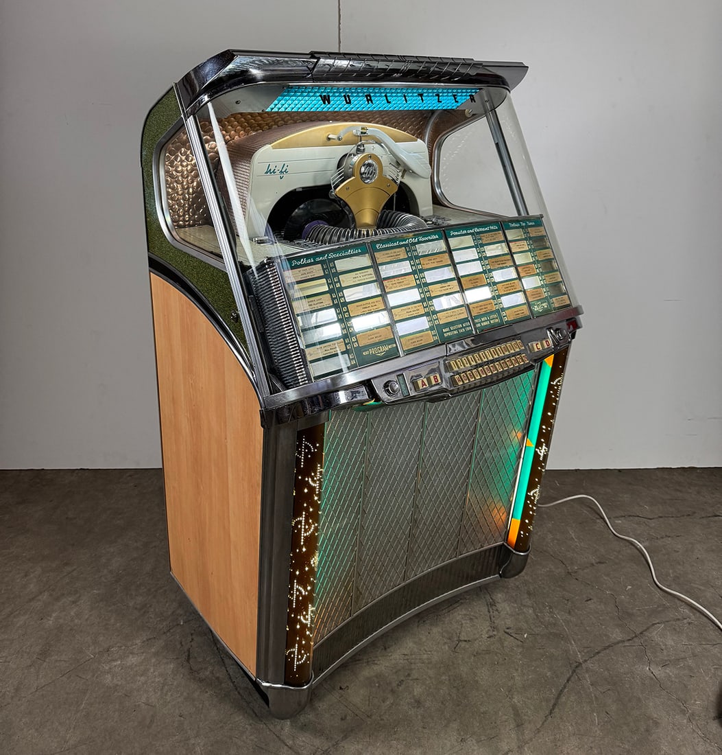 1957 Wurlitzer Model 2104 Jukebox (1 of 20)