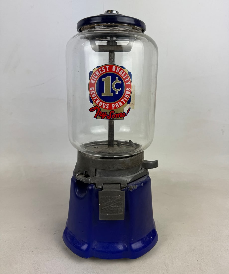 Northwestern Model 33 1 Cent Ball Gum Vending Machine ca. 1933 (1 of 11)