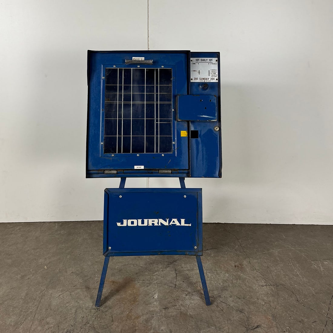 Kaspar Wire Works 10 & 20 Cent Newspaper Vending Machine (1 of 12)