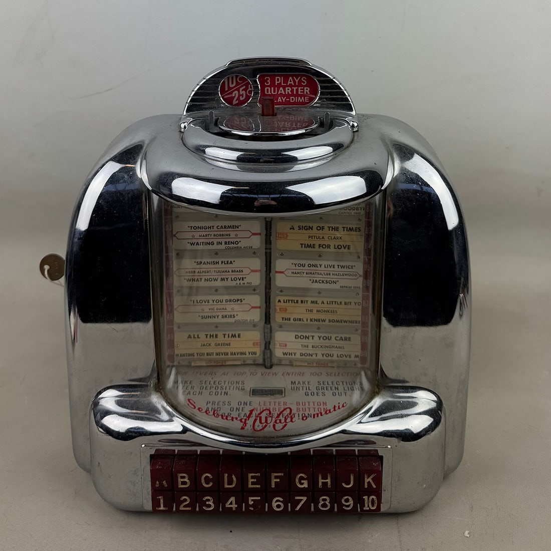 1949-1951 Seeburg Model 3W1 Wallbox with Chromed Case and Red Buttons (1 of 14)
