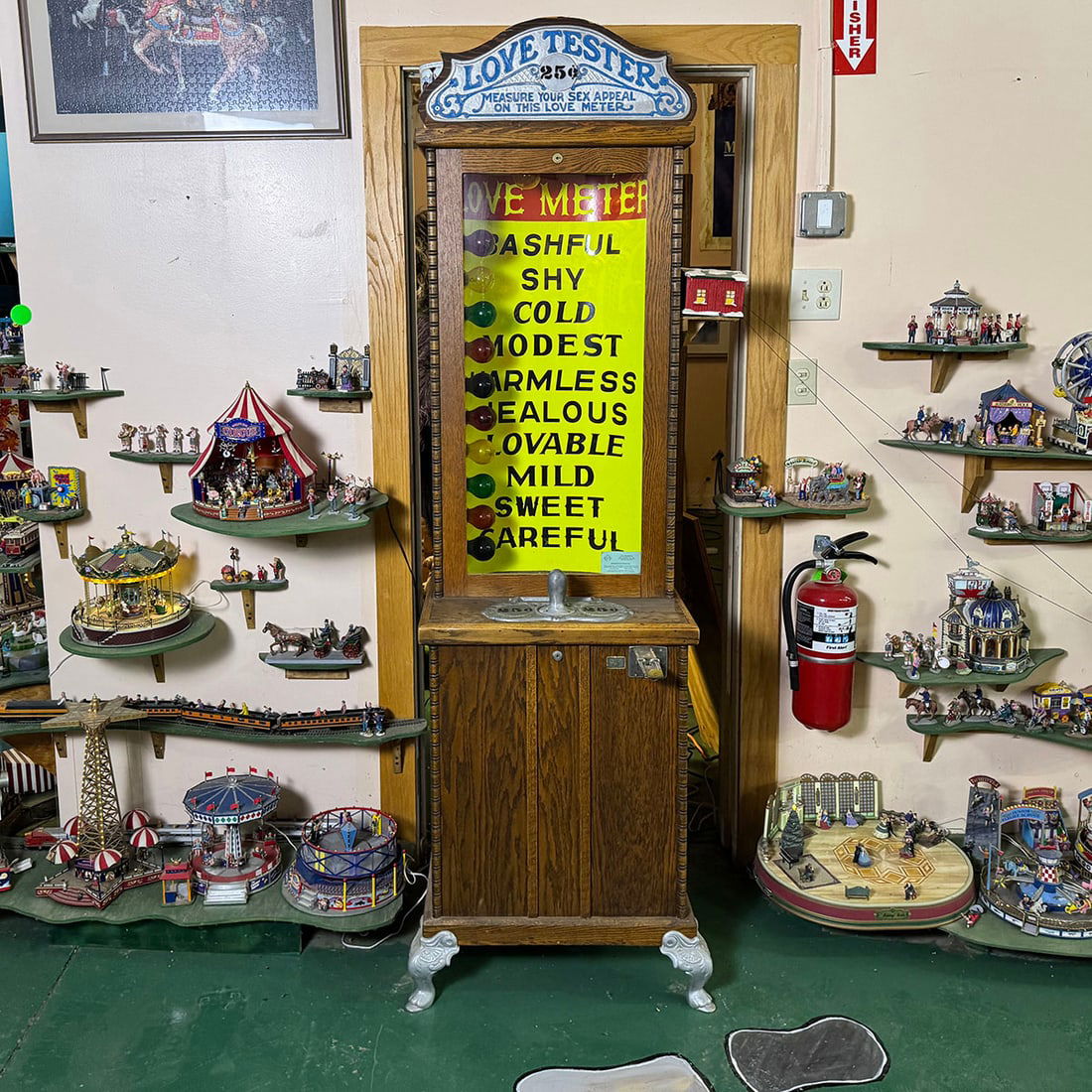 1960's Olde New York Amusement Factory 25 Cent Love Tester (1 of 10)